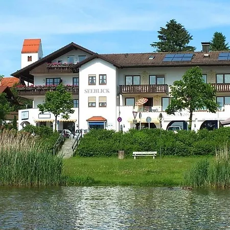 Appartement Landhaus Seeblick 03 *